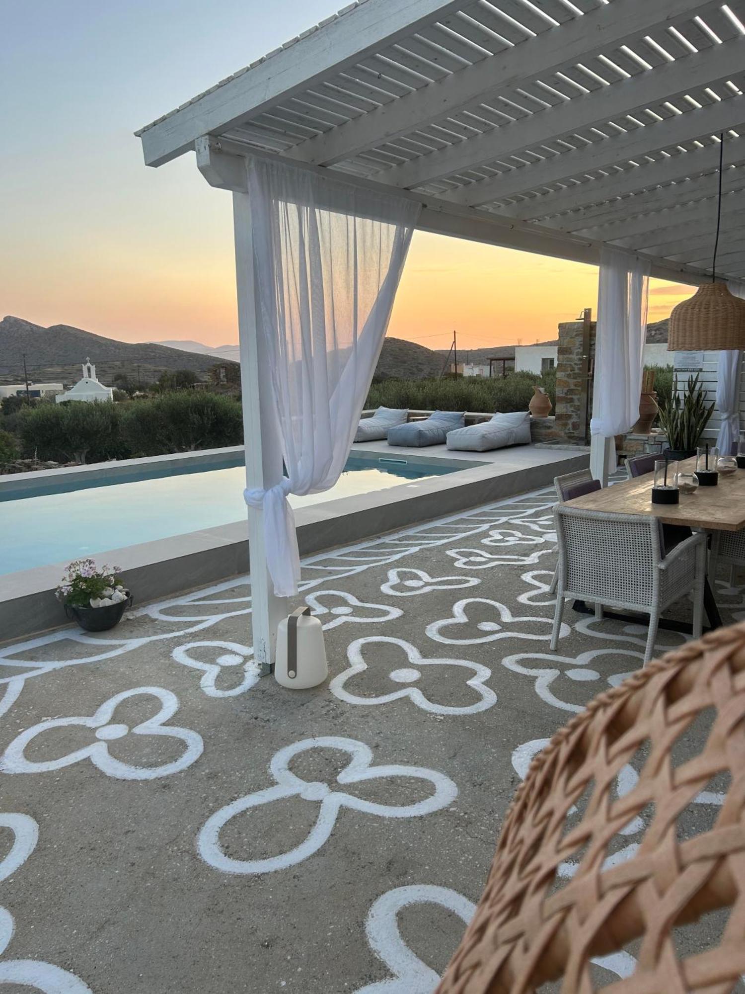 Menta Country Villa Ios Exterior photo